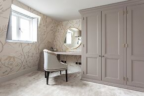 First Street III by Onefinestay