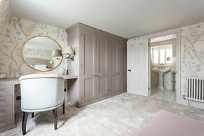 First Street III by Onefinestay