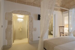Cementine Traditional Suites