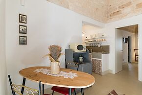 Cementine Traditional Suites