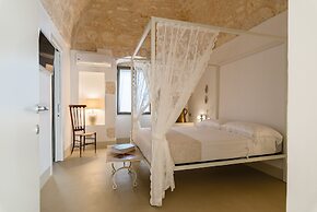 Cementine Traditional Suites