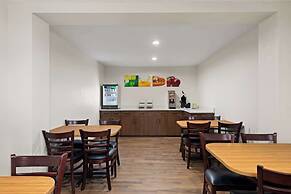 Quality Suites Wildwood - The Villages