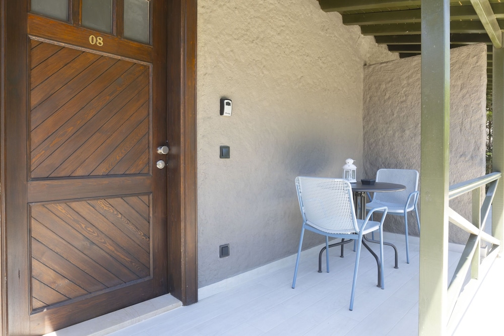 AEGEAN Apartments - Bungalows