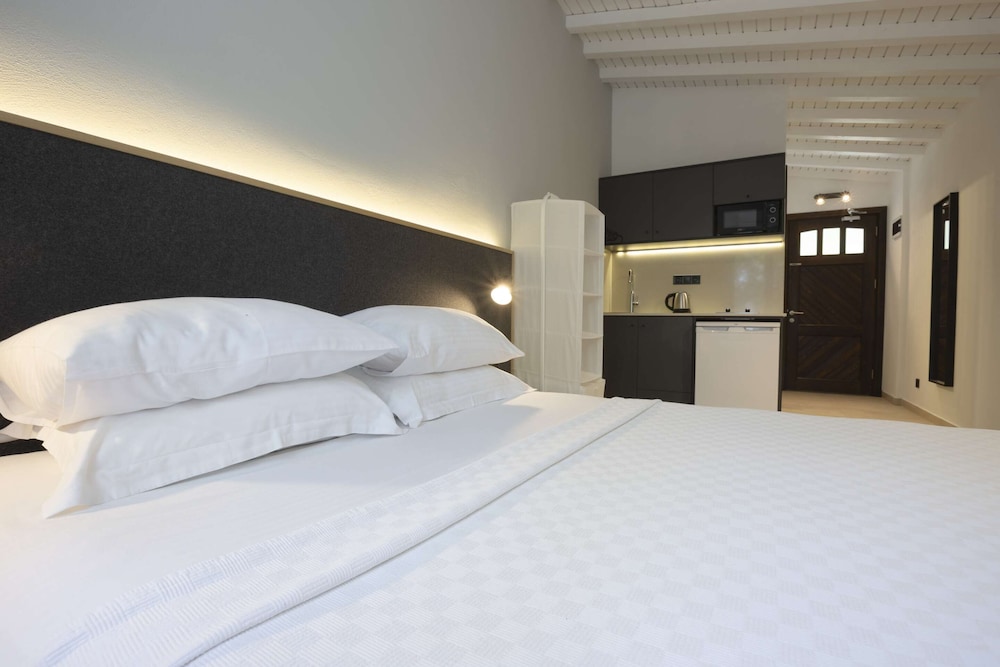 AEGEAN Apartments - Bungalows