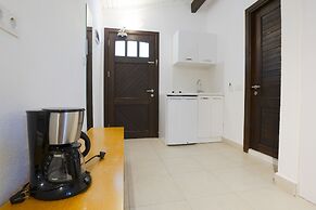 AEGEAN Apartments - Bungalows