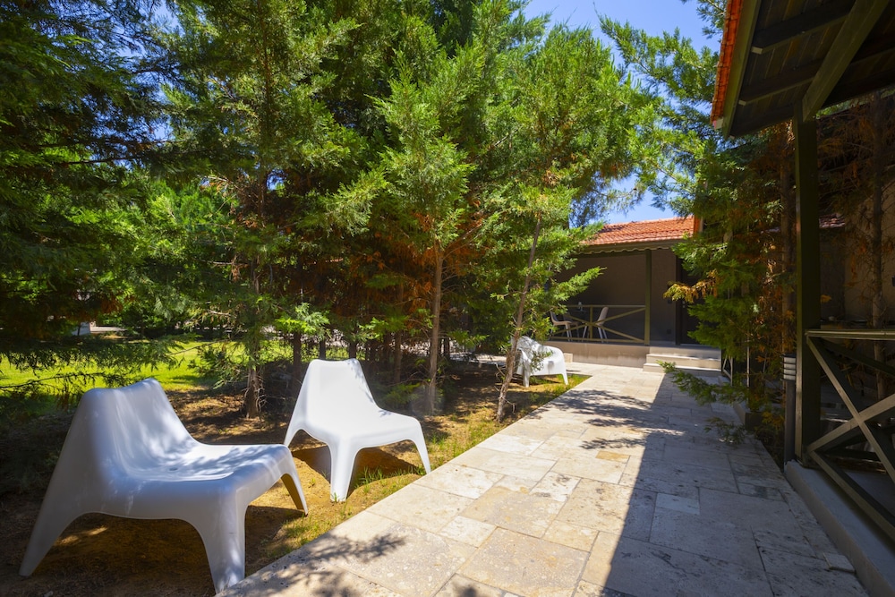 AEGEAN Apartments - Bungalows