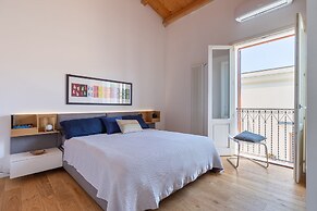 Tre terrazze in Piazza Magione