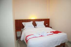 Tundreheni Hill Hotel and Restaurant