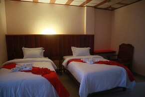 Tundreheni Hill Hotel and Restaurant