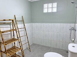 Alinson Sunset Hill By Zuzu