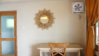 Alinson Sunset Hill By Zuzu