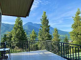 Alinson Sunset Hill By Zuzu