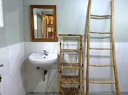 Alinson Sunset Hill By Zuzu