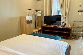 Alinson Sunset Hill By Zuzu