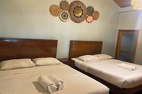 Alinson Sunset Hill By Zuzu