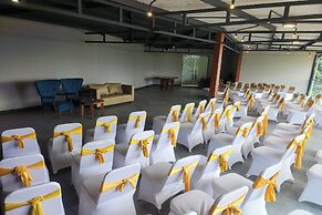 Alinson Sunset Hill By Zuzu