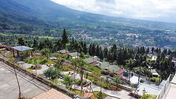 Alinson Sunset Hill By Zuzu