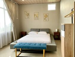 Alinson Sunset Hill By Zuzu