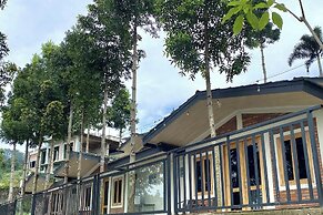 Alinson Sunset Hill By Zuzu