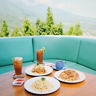 Alinson Sunset Hill By Zuzu