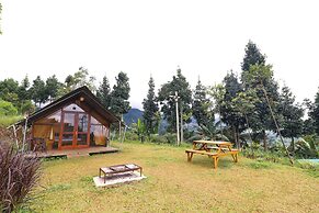 Alinson Sunset Hill By Zuzu