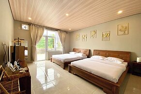 Alinson Sunset Hill By Zuzu