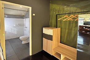 Alinson Sunset Hill By Zuzu