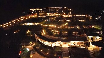 Alinson Sunset Hill By Zuzu