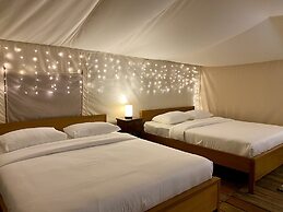 Alinson Sunset Hill By Zuzu