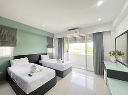 Ruan Plaisoi Apartment