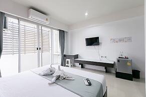 Ruan Plaisoi Apartment