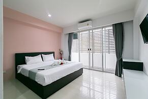 Ruan Plaisoi Apartment