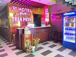 Tran Phung Hotel