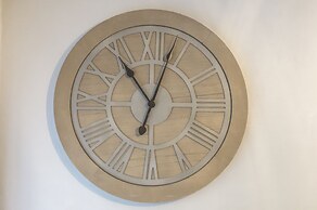 Mayfield House - 4 Bedroom House - Tenby