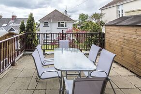 Mayfield House - 4 Bedroom House - Tenby