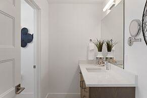 Family Reunion Fun #13 and #15 by RedAwning