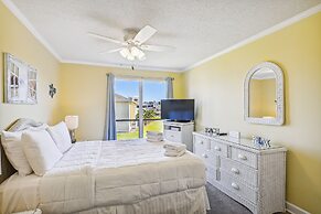 SPC 2058 is a Beautiful 1 BR on the Golf Course at Sandpiper Cove by R