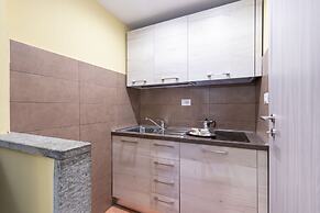Nizza Studio Apartments