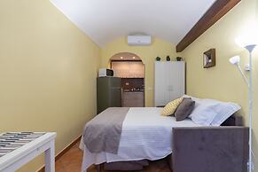 Nizza Studio Apartments
