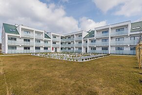 Sunset Resort Apartments by Renters