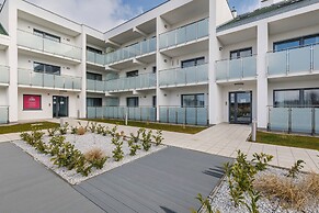 Sunset Resort Apartments by Renters