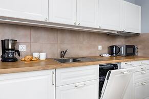 Sunset Resort Apartments by Renters