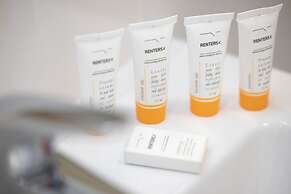 Sunset Resort Apartments by Renters