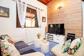 PF10 - Casa 3 Suítes a 300m da Praia