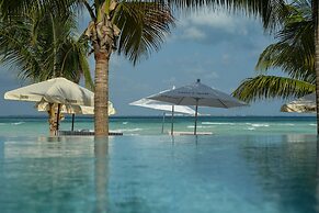 Casa del Jaguar Beach Hotel