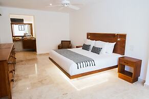 Casa del Jaguar Beach Hotel