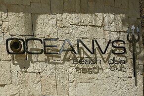 Casa del Jaguar Beach Hotel