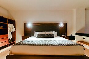 Casa del Jaguar Beach Hotel