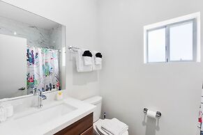 Modern Designer Studio with Pool