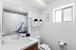 Modern Designer Studio with Pool